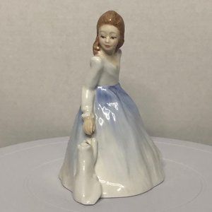 Royal Doulton HN 3058 Andrea 1984